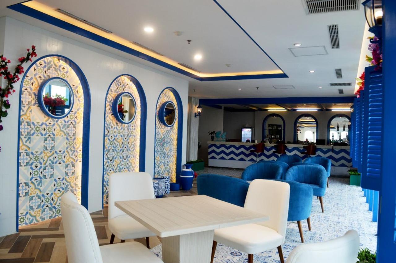 Cavinton Hotel Malioboro Yogyakarta By Tritama Hospitality Exterior photo